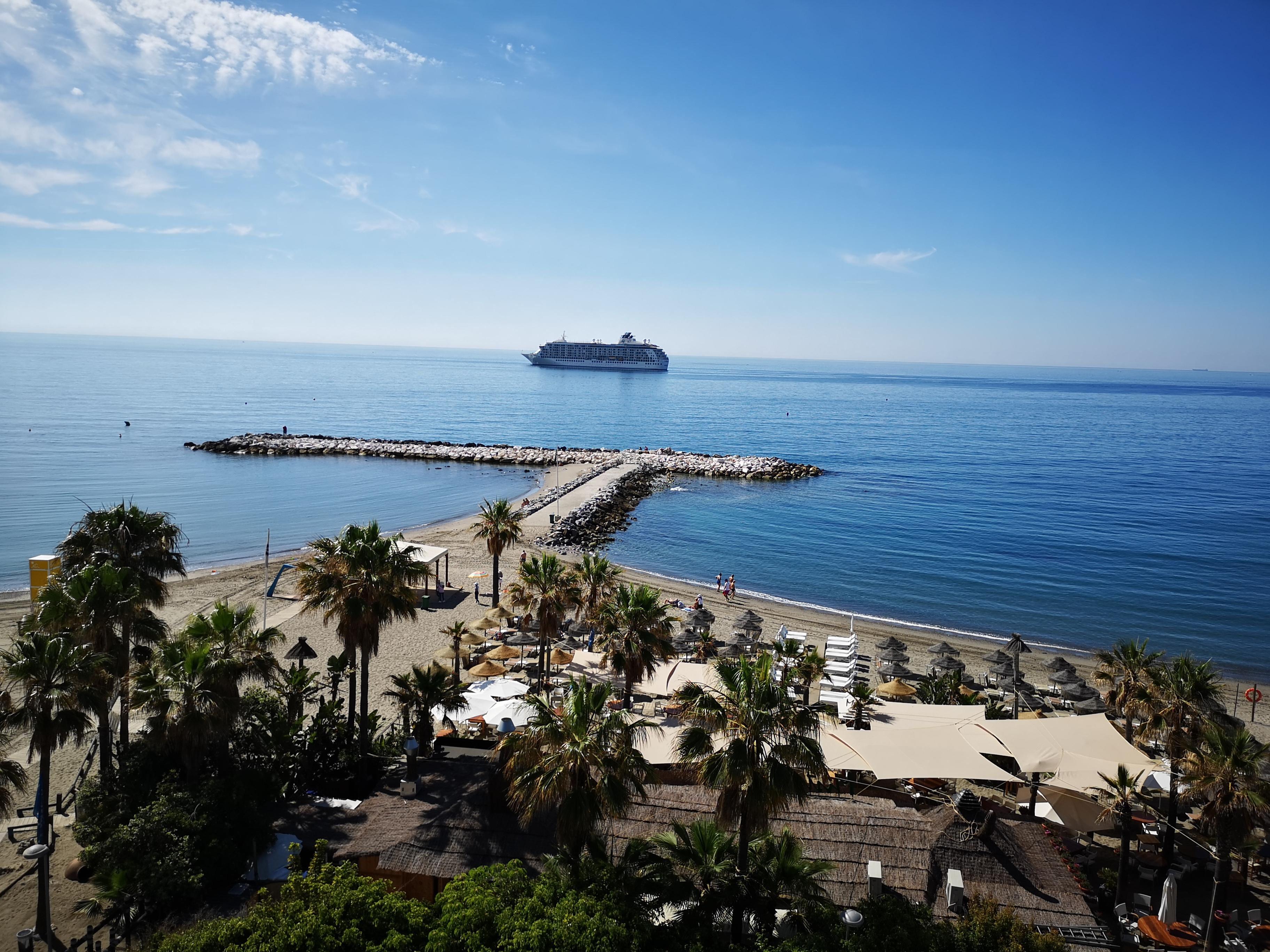 グラン ホテル グアダルピン バン マルベーリャ エクステリア 写真 The port of Salerno