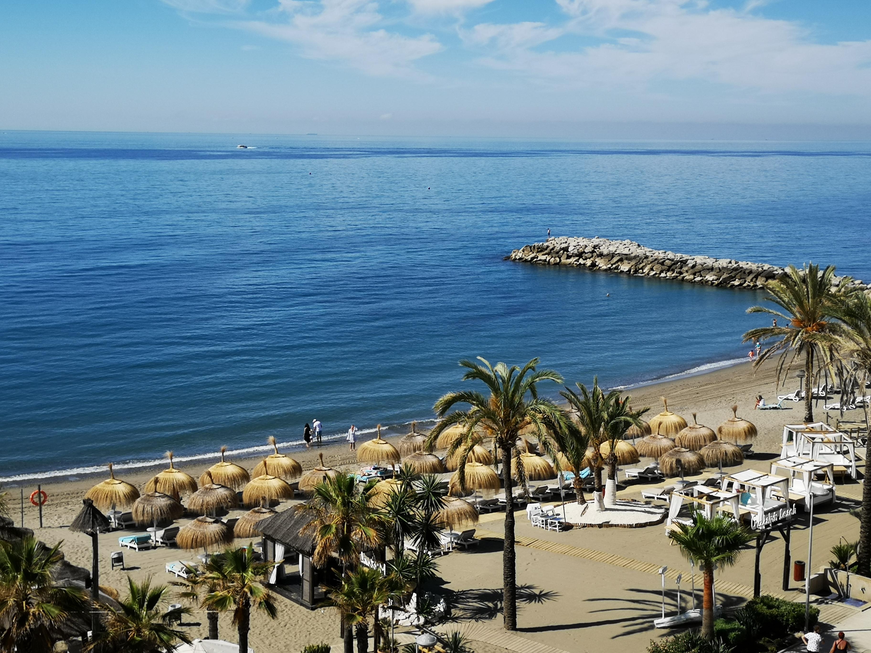 グラン ホテル グアダルピン バン マルベーリャ エクステリア 写真 Benalmadena Beach